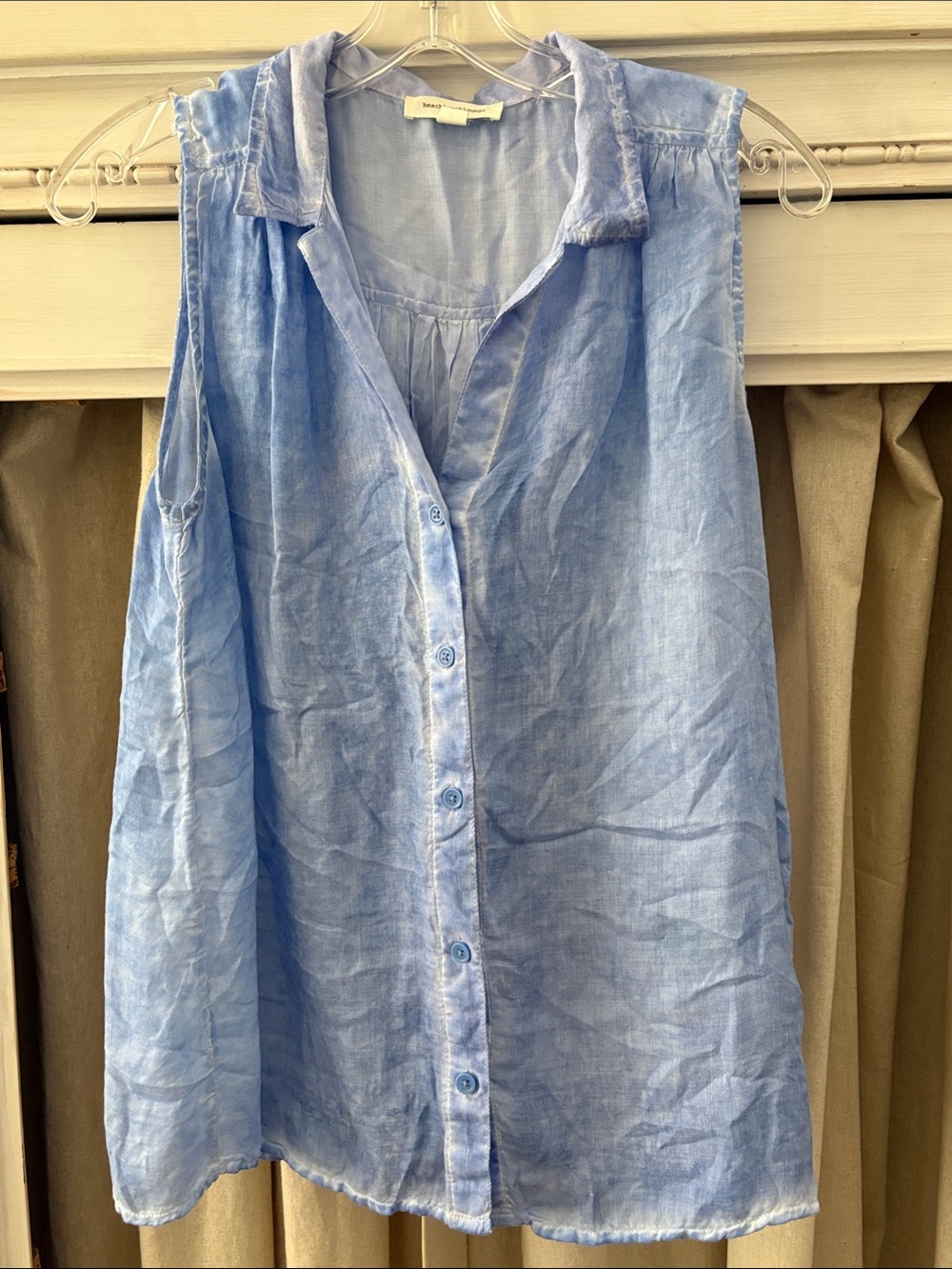 beachlunchlounge Light Blue Sleeveless Button-Front Tunic w/ Flutter Open Back